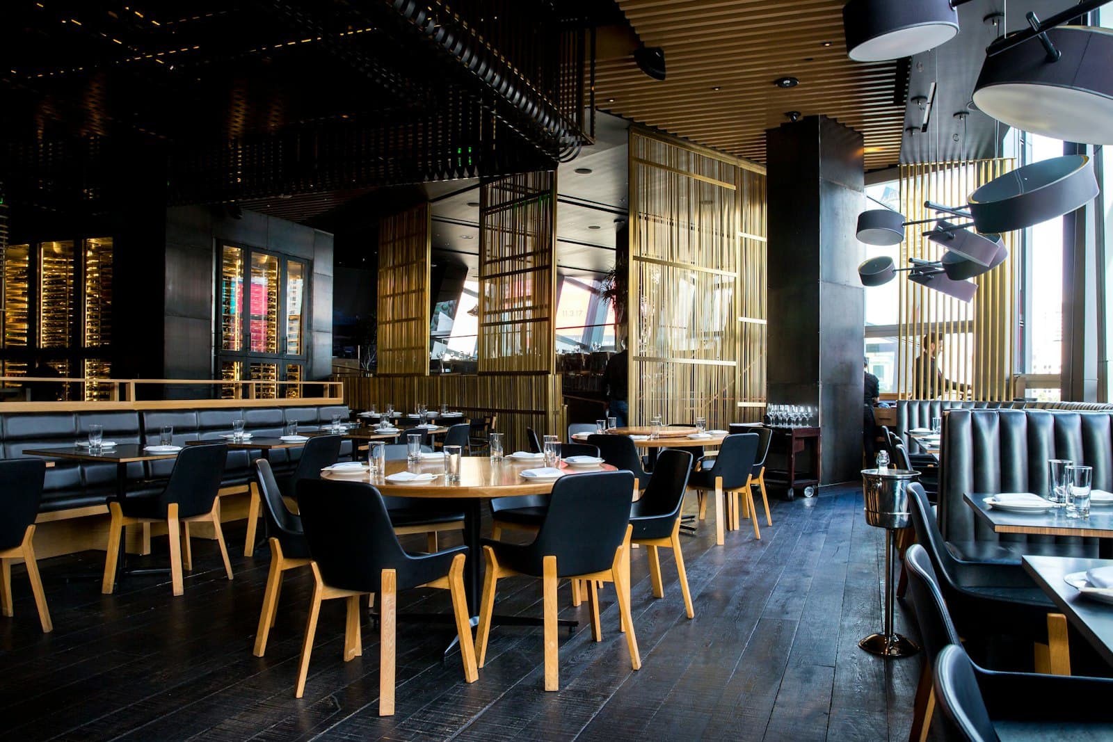 Restorant modern — website dhe faqe interneti për hospitality